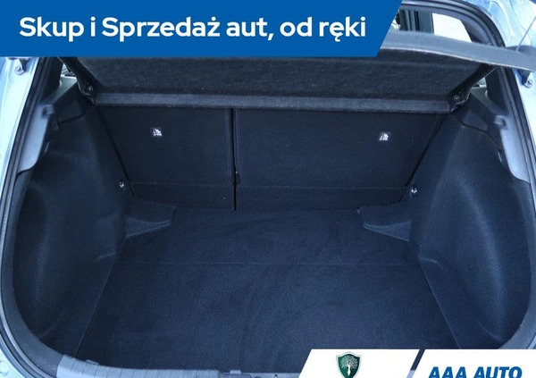 Toyota Corolla cena 82000 przebieg: 91976, rok produkcji 2019 z Bełchatów małe 326